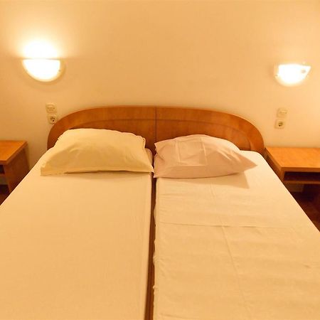 Apartments Frane (Adults Only) Novalja Cameră foto