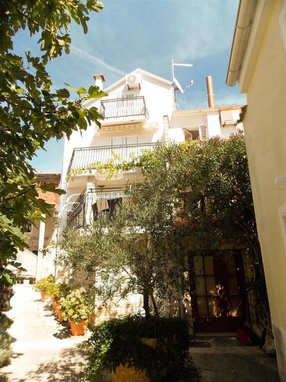 Apartments Frane (Adults Only) Novalja Cameră foto