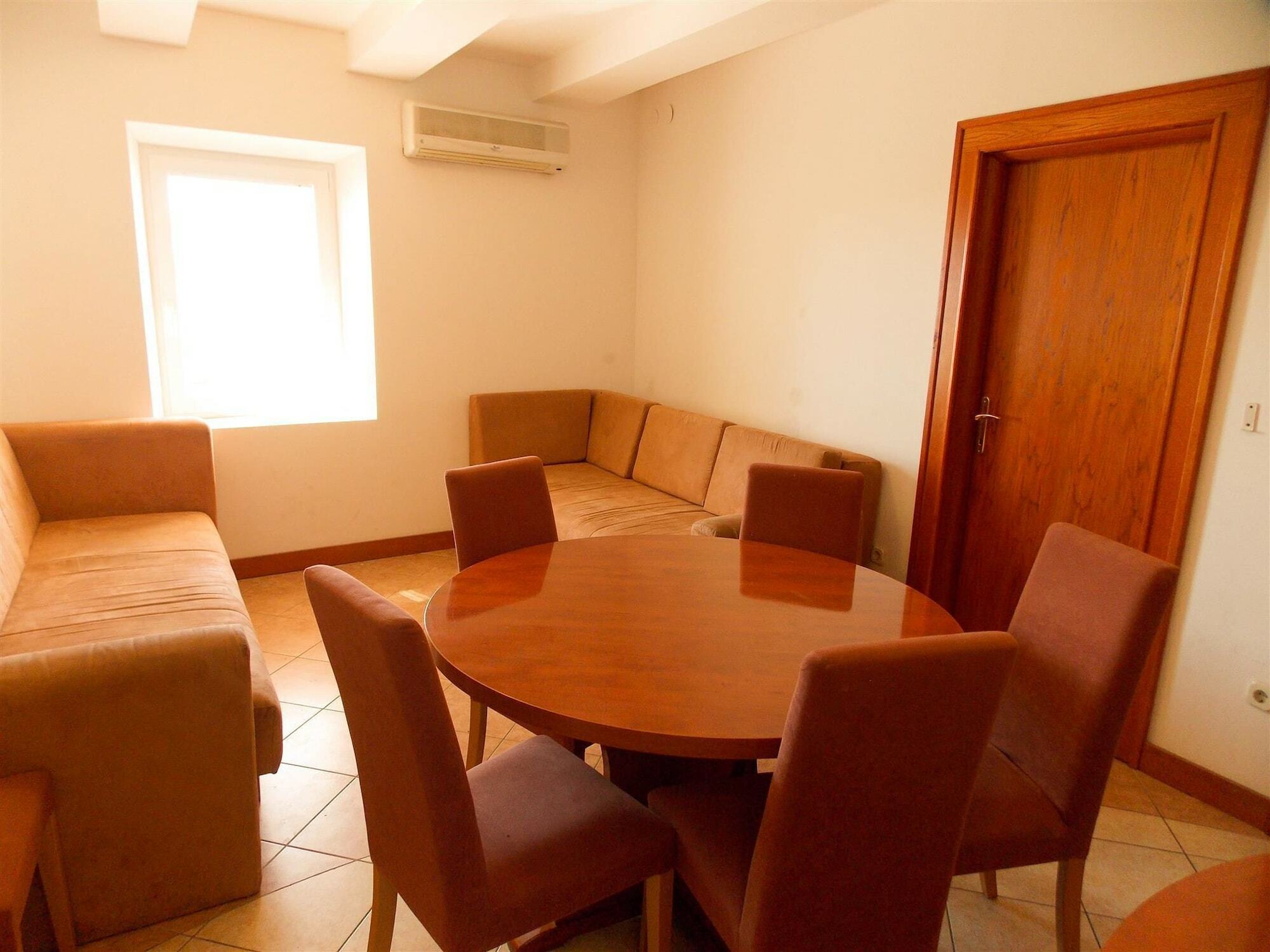 Apartments Frane (Adults Only) Novalja Exterior foto